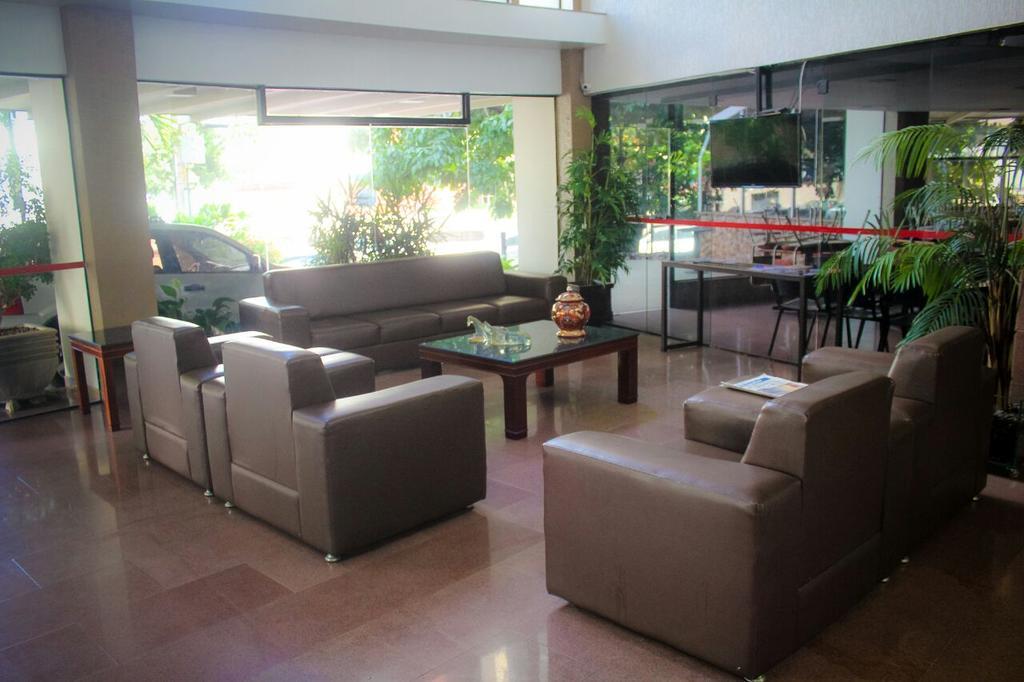 Flat Oeste La Residence Goiânia Esterno foto